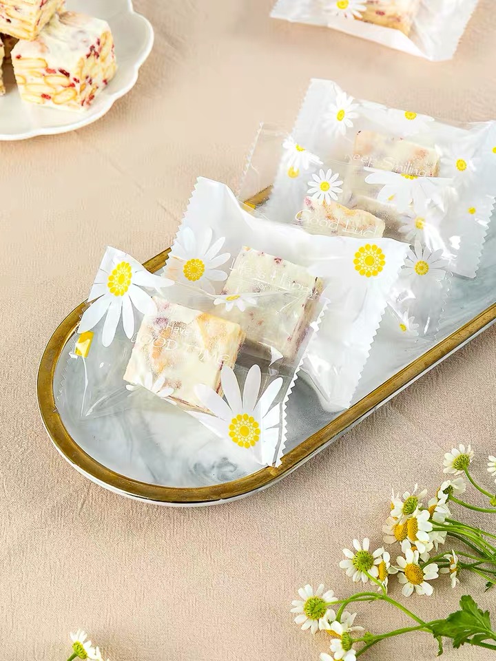 Túi hàn 7x10 hoa cúc 100 cái