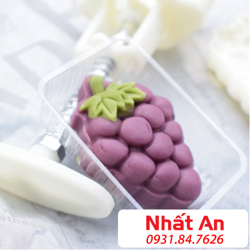 Khuôn trung thu chùm nho (30gr & 50gr)