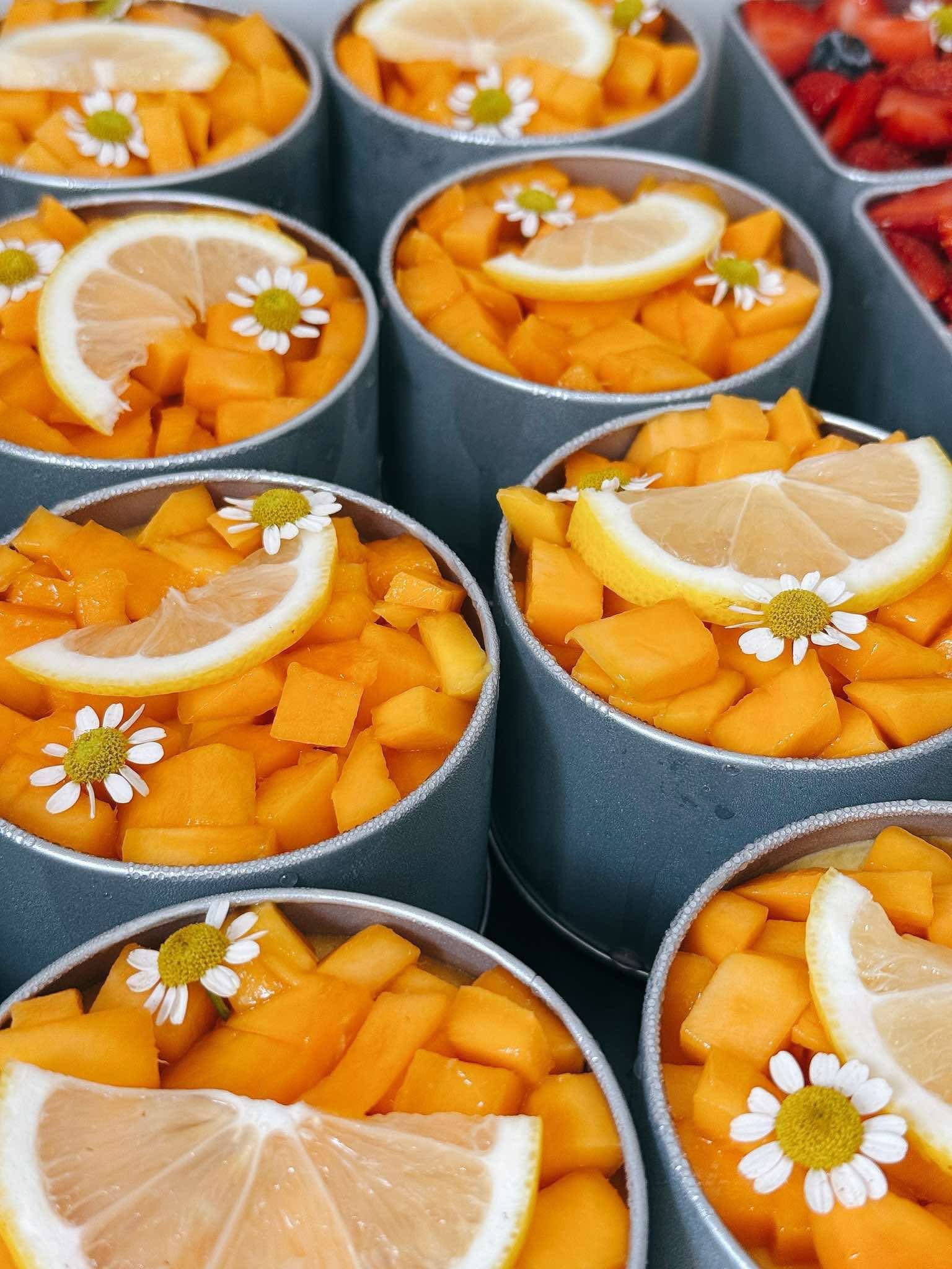 Hộp thiếc tròn HT7401 9x6cm