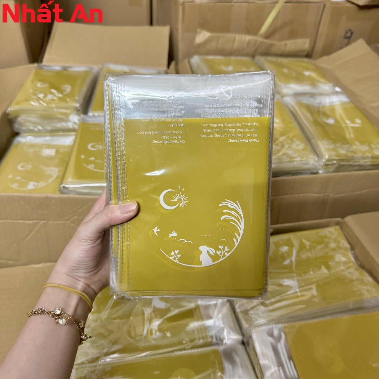 Túi Dán Trung Thu Thỏ Ngắm Trăng 150gr