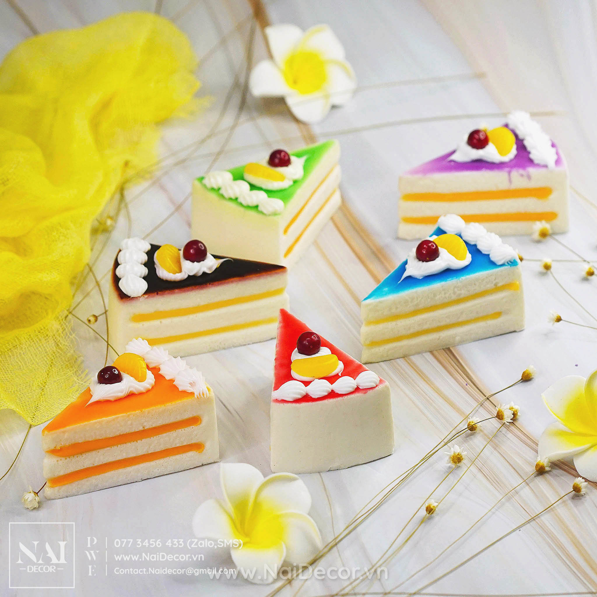 Đế lót bánh hình tam giác 12cm x 8cm