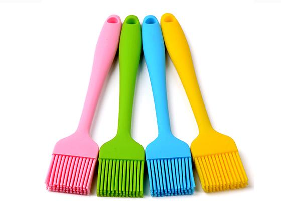 Cọ quét / Chổi quét silicone (Có 2 size)