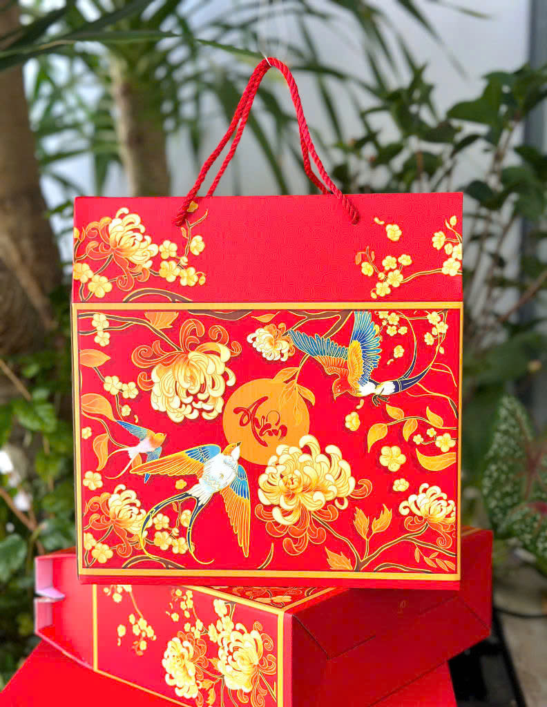 Hộp Tết Carton Bồi Không Túi Én Xuân