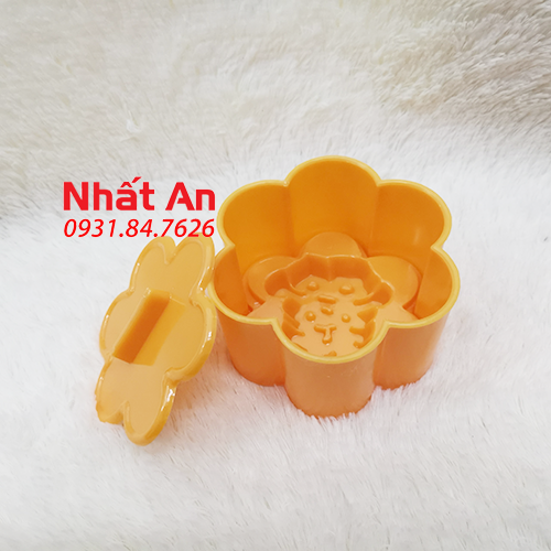 Khuôn nhấn xôi hình hoa mai 12cm Vĩnh Trường (Hồng/ Phước/ Thọ/ Hỷ)