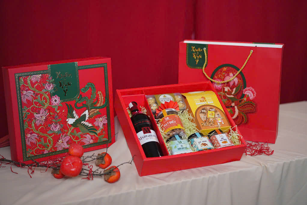 Hộp Tết Kim Ngọc