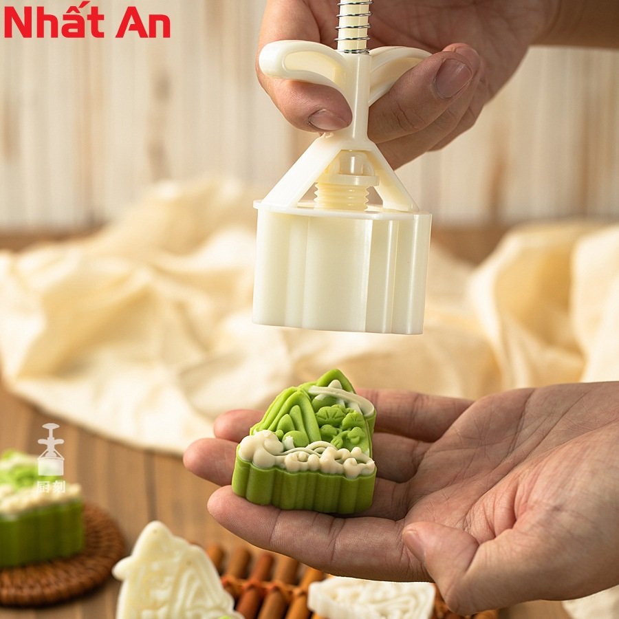 Khuôn trung thu lò xo 2 mặt Mây và Núi 50gr