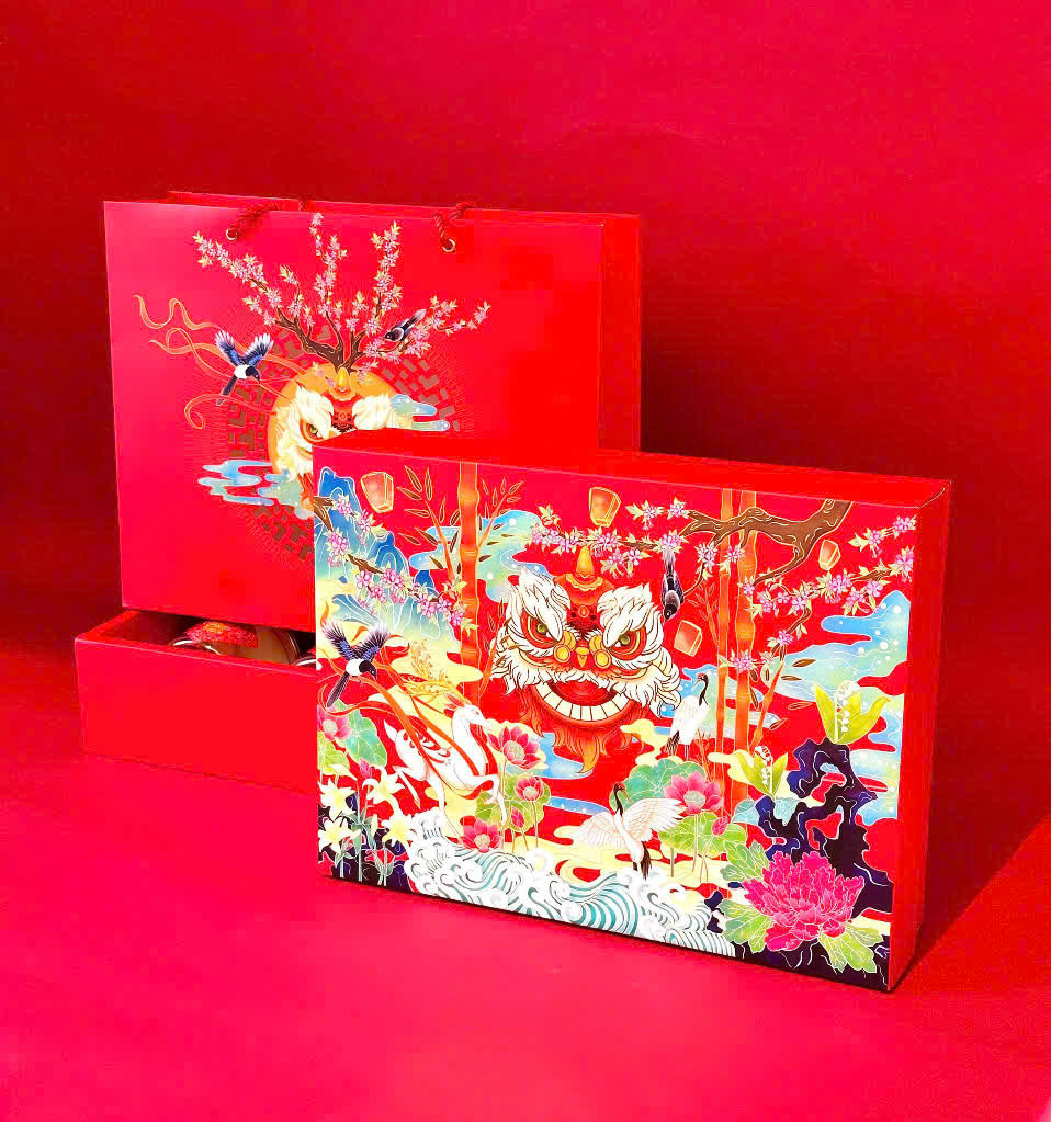 Hộp Tết Ép Kim Sang Trọng Nghênh Xuân 6H