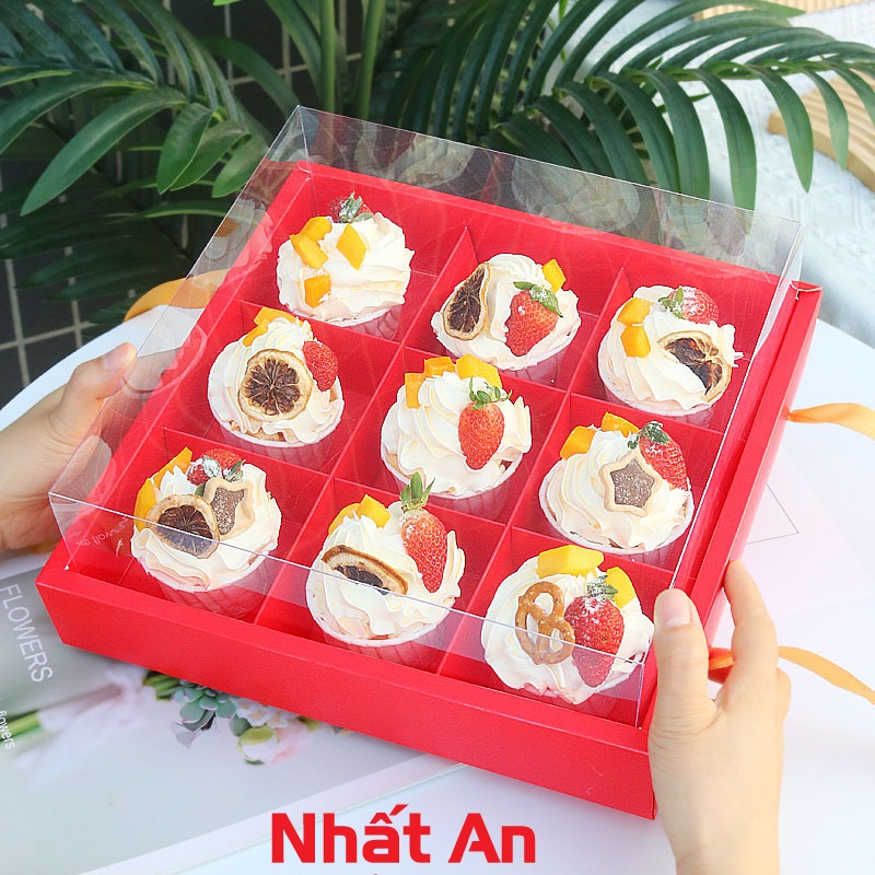 Hộp giấy 9 ngăn đựng bánh màu đỏ
