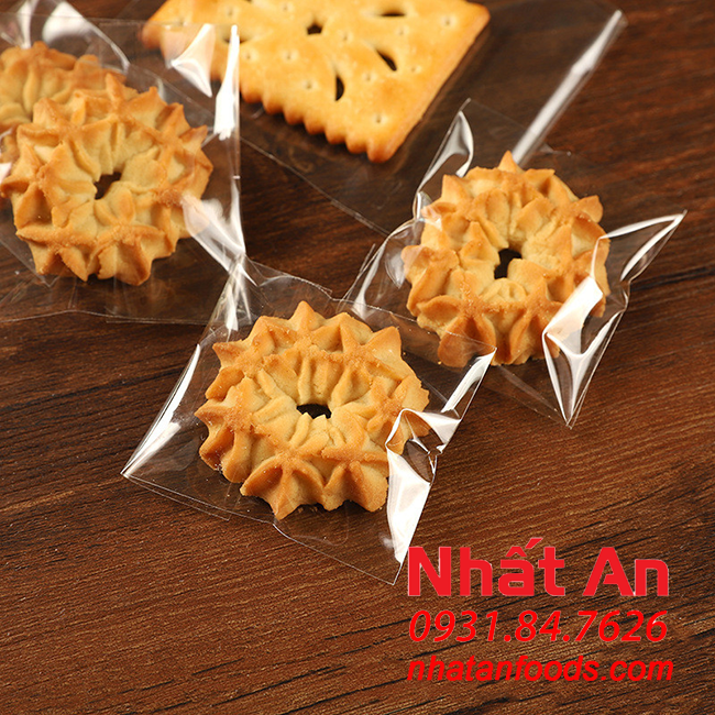 Túi dán đựng bánh trung thu trong suốt 14x14cm - 100 cái