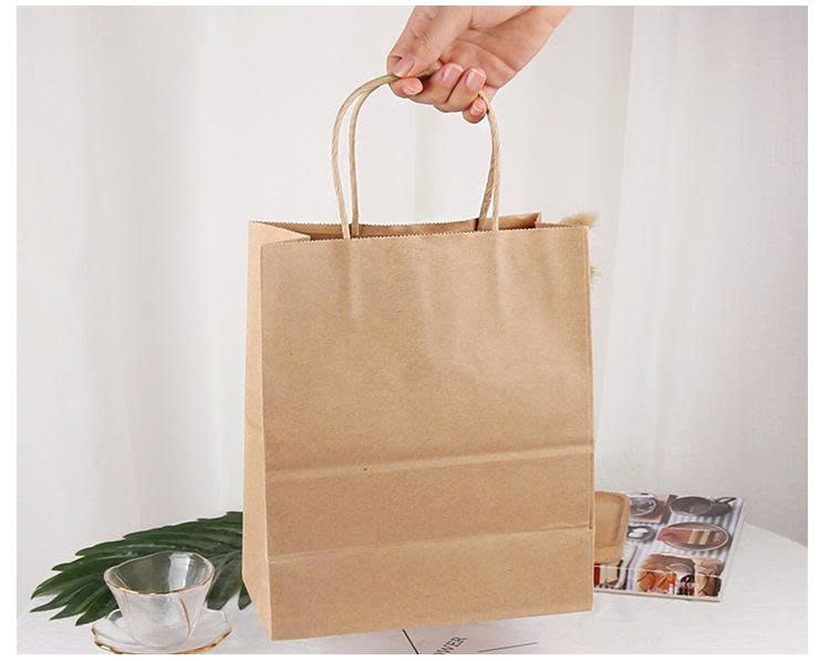 Túi giấy kraft quai xách size trung