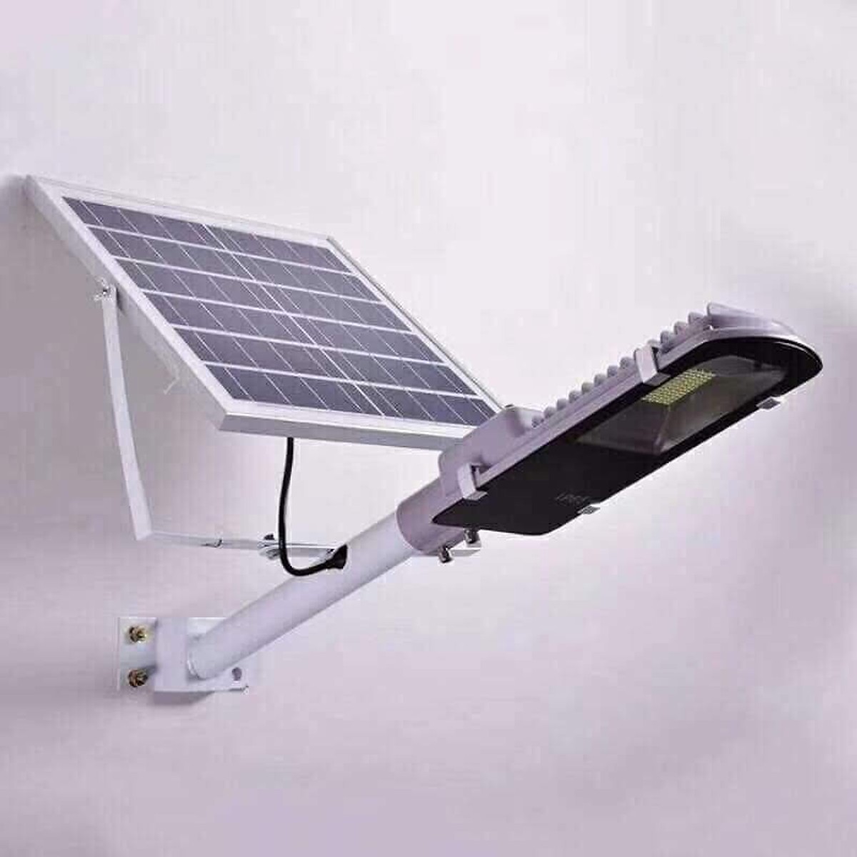 Công suất 50W - Đèn bàn chải năng lượng mặt trời