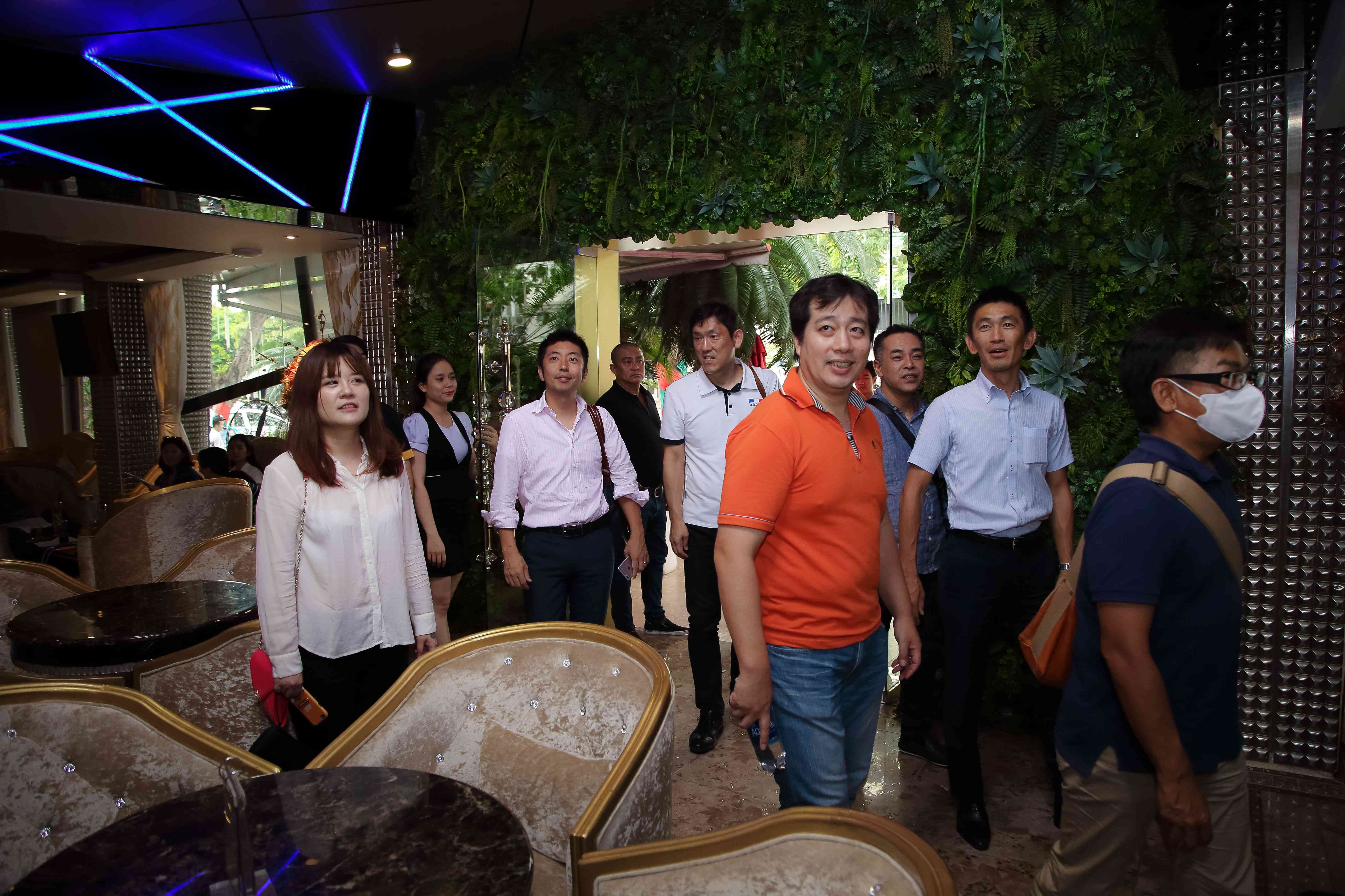 bmb-nhat-ban-sang-tham-va-lam-viec-tai-bmb-viet-nam-2