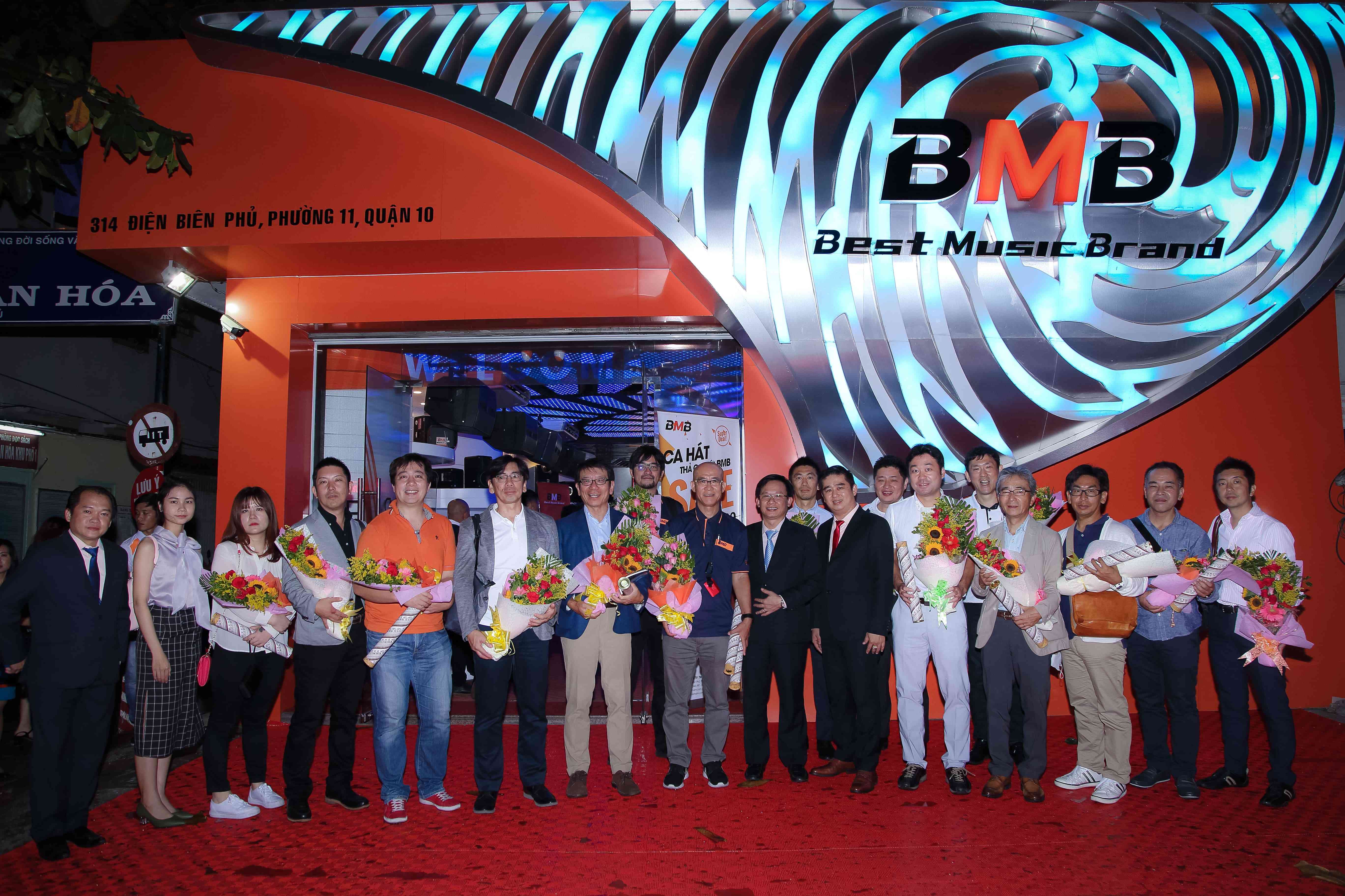 bmb-nhat-ban-sang-tham-va-lam-viec-tai-bmb-viet-nam-5