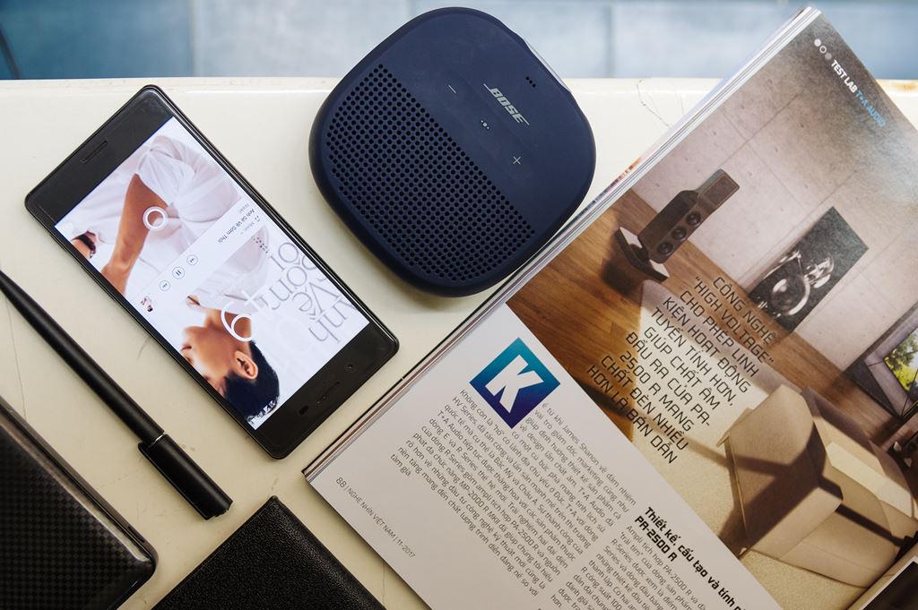 bose-soundlink-micro-1