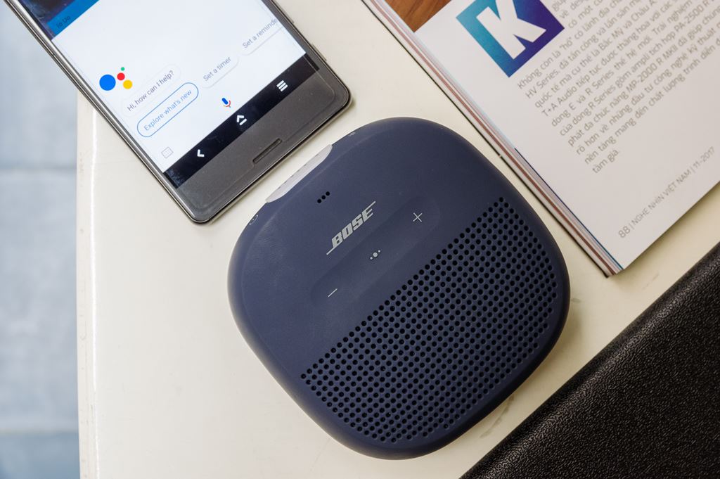 bose-soundlink-micro-12