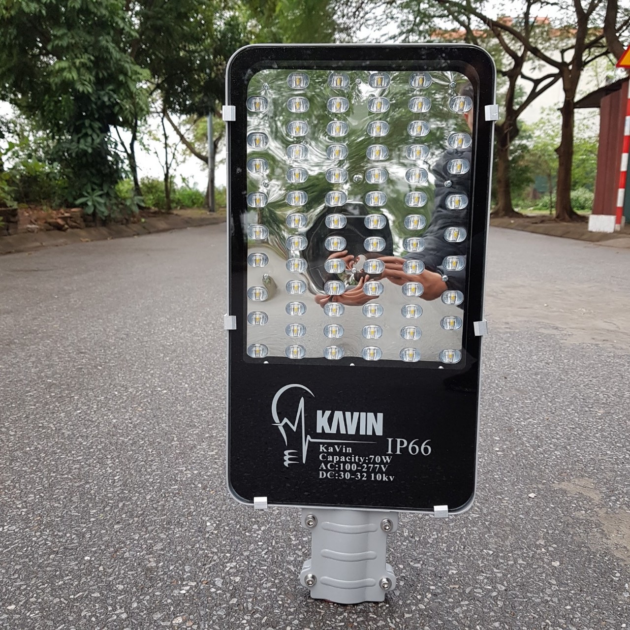 den-duong-led-kavens-70w-ked101