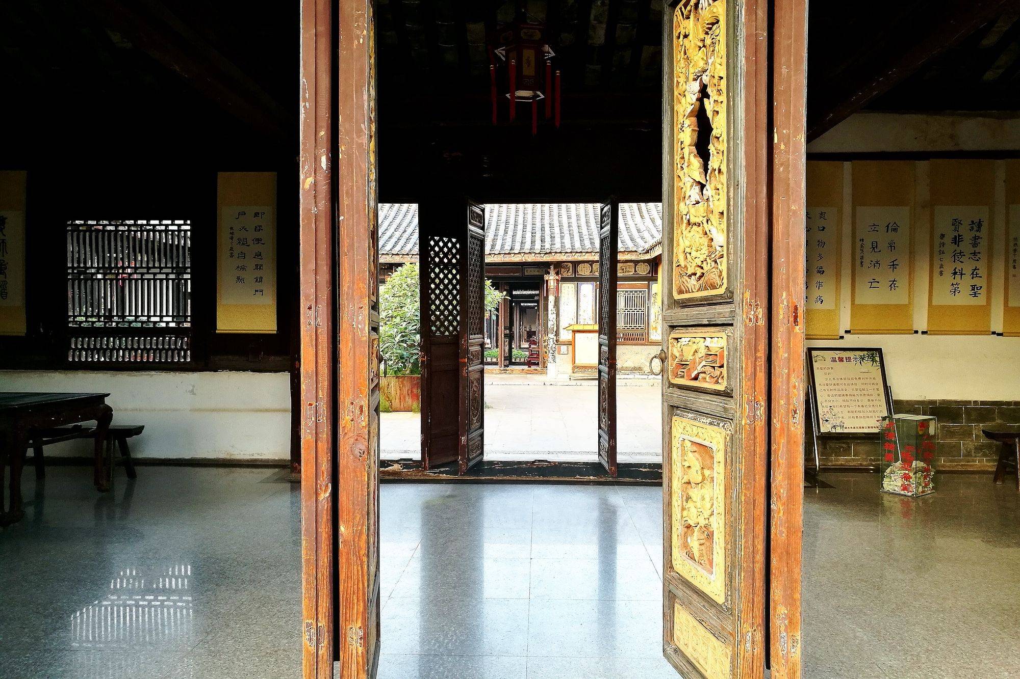 Hà Nội - Hà Khẩu - Bình Biên - Kiến Thủy - Mông Tự - Hà Nội