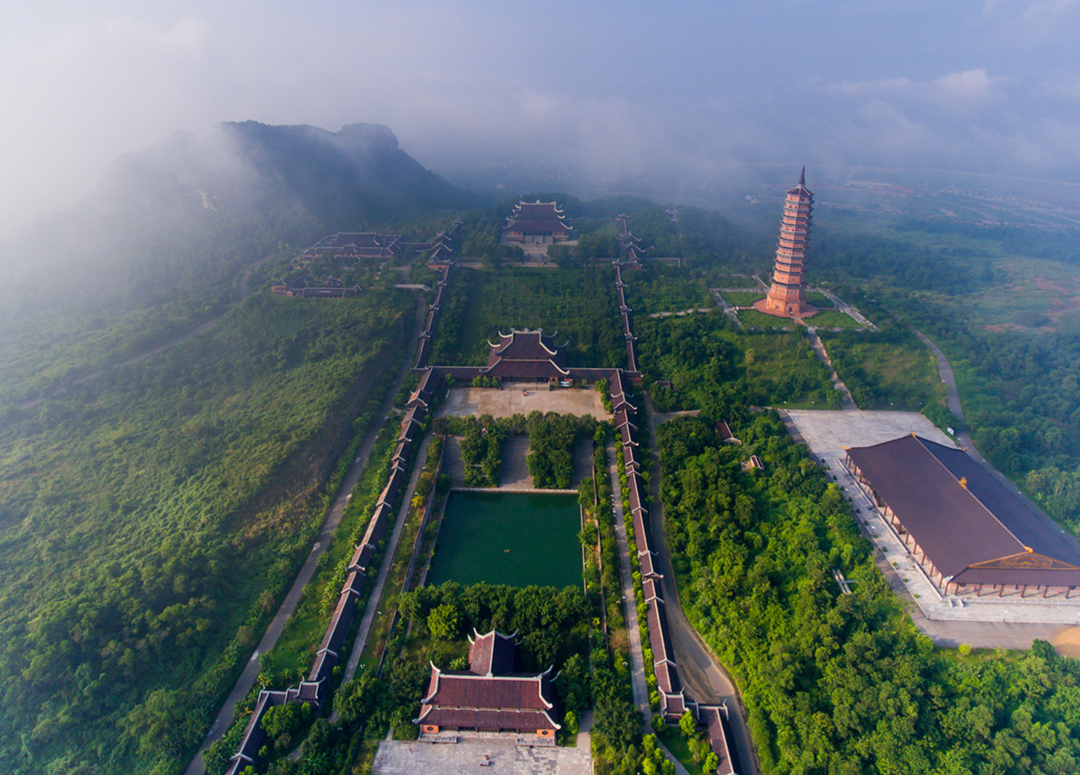 Hành Hương Đất Bắc: Bái Đính - Tràng An - Hạ Long - Yên Tử - Chùa Hương