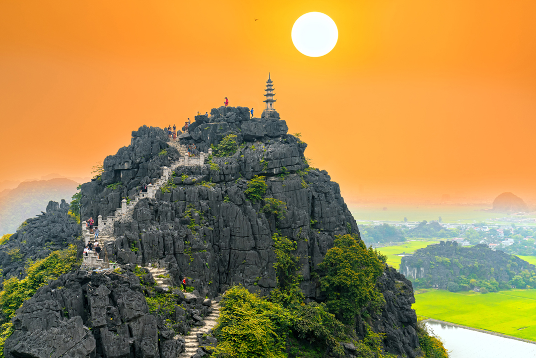 Toàn Cảnh Miền Bắc: Hà Nội - Bái Đính - Tràng An - Hạ Long - Yên Tử - Sapa