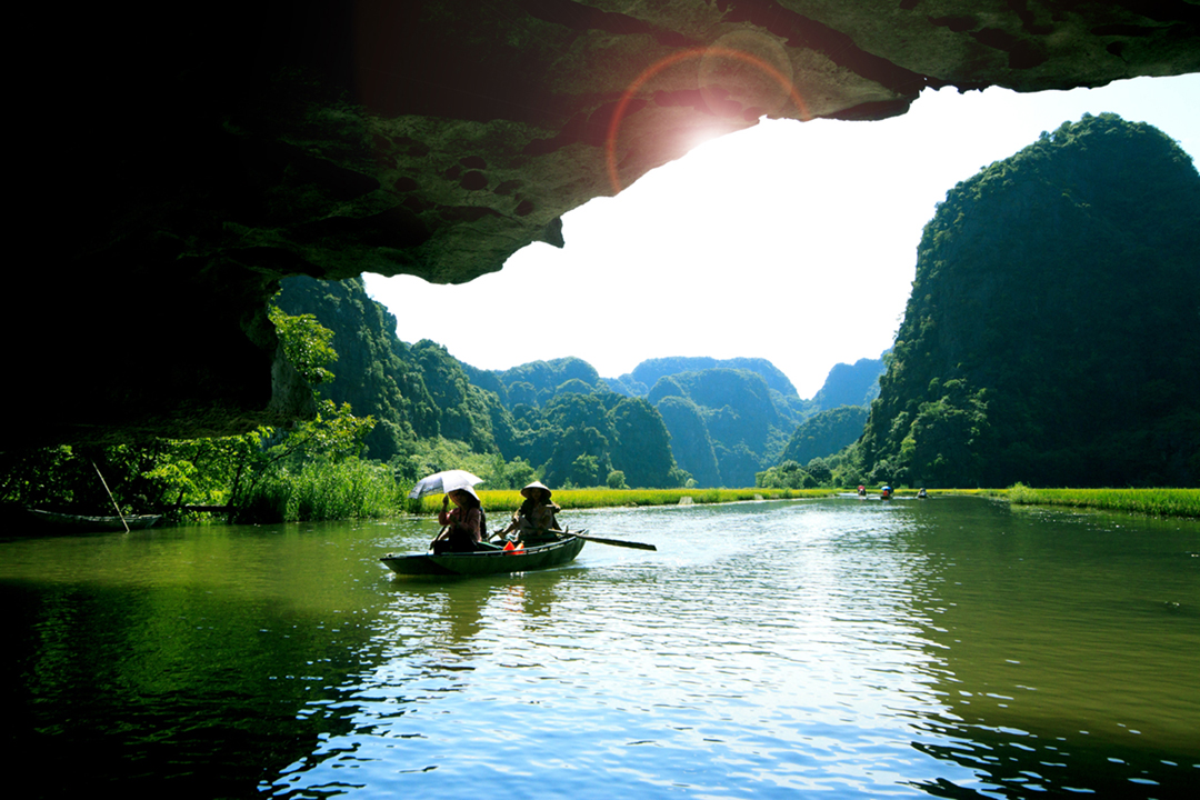 Du Lịch Miền Bắc: Hà Nội - Bái Đính - Tràng An - Hạ Long - Yên Tử