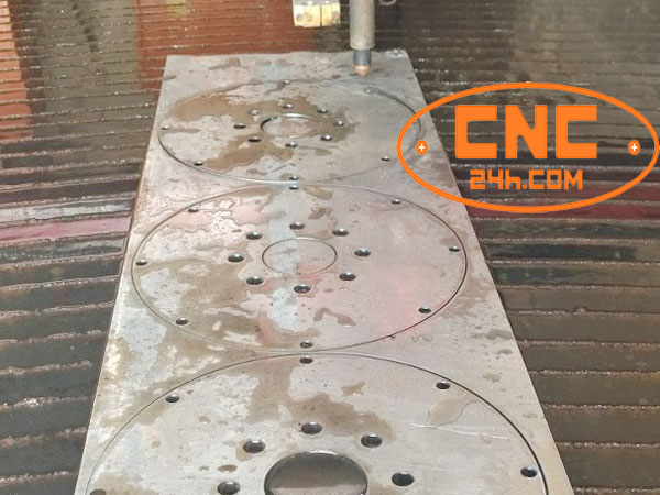 cắt sắt plasma cnc