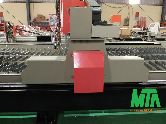 máy cắt Plasma CNC