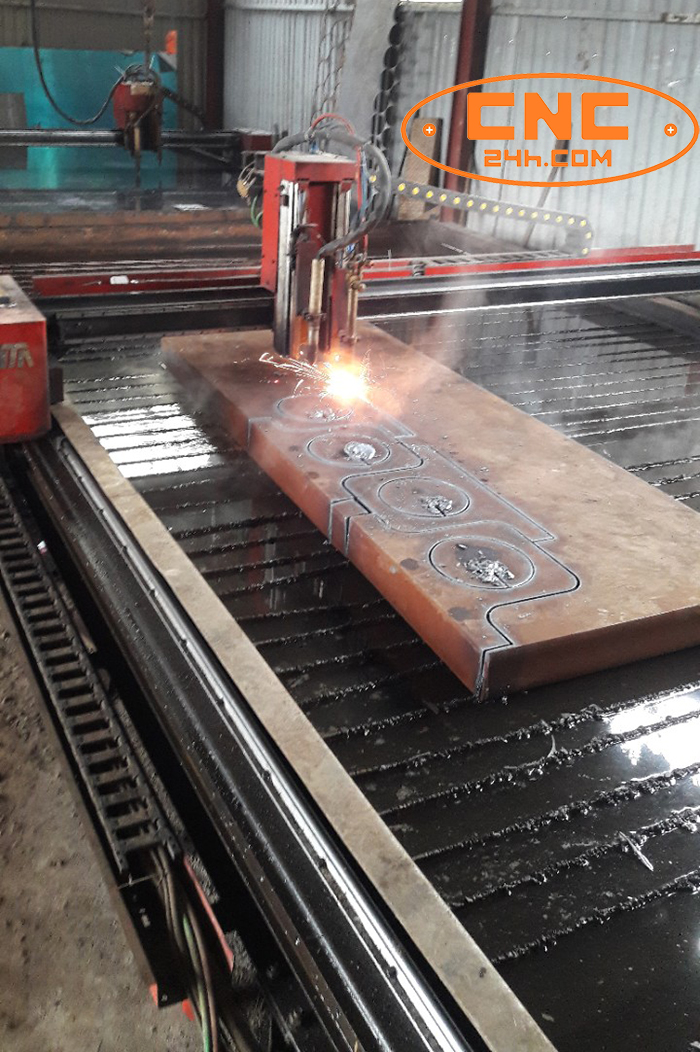 máy cắt bản mã cnc