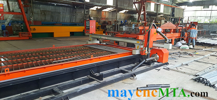 máy cắt ống cnc