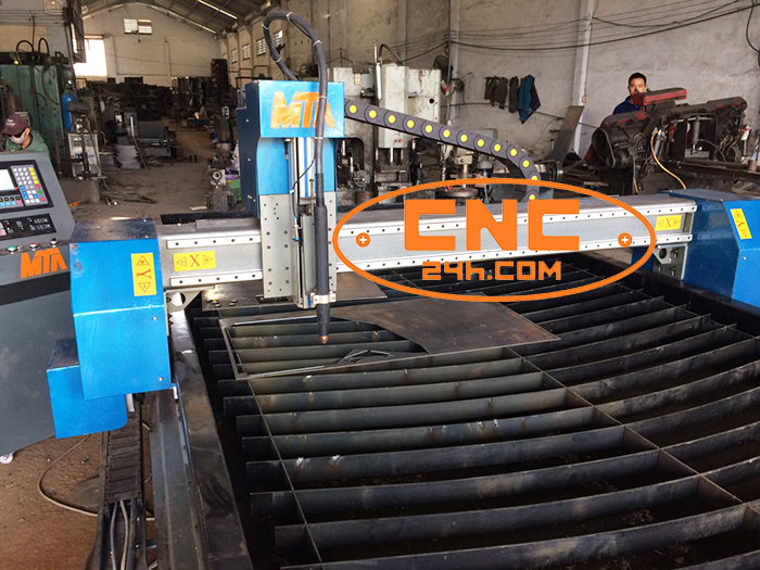 máy cắt plasma cnc