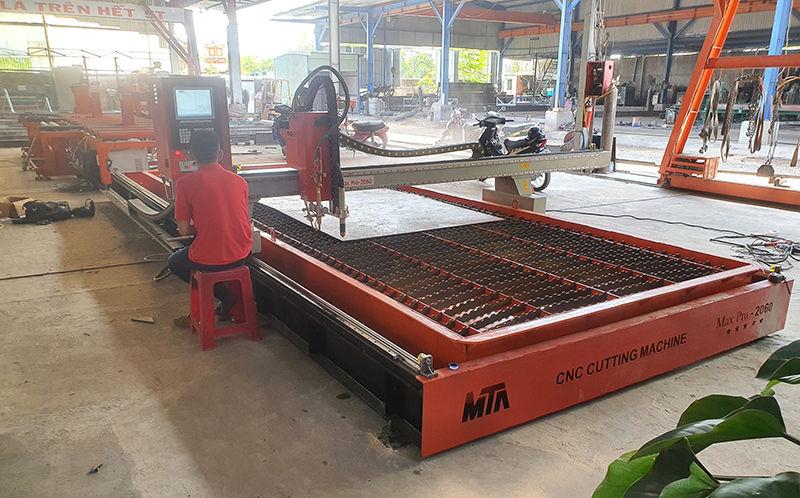 máy cắt plasma cnc