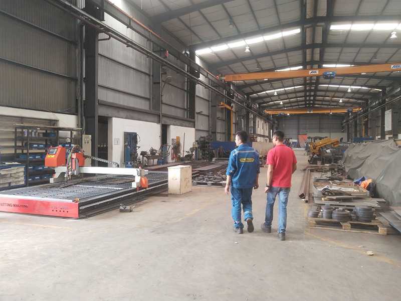 máy cắt palsma cnc giá rẻ tại hưng yên