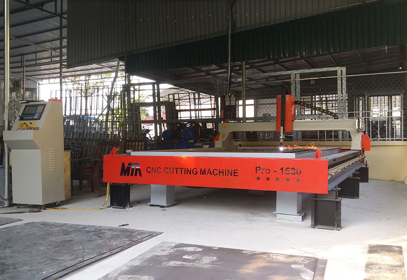 máy cắt plasma cnc