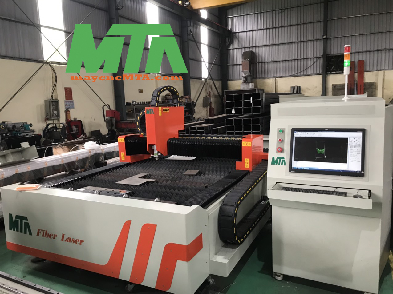 máy cắt laser