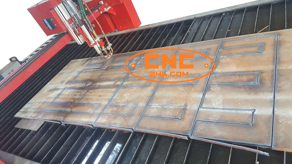 máy cắt plasma cnc