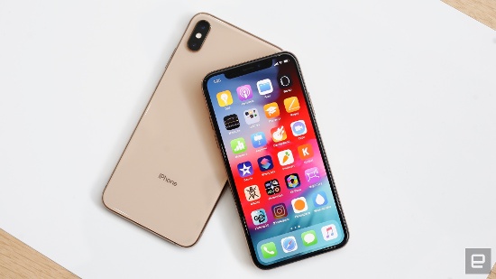 Bạn nên thay màn hình, ép kính iPhone XR ở đâu