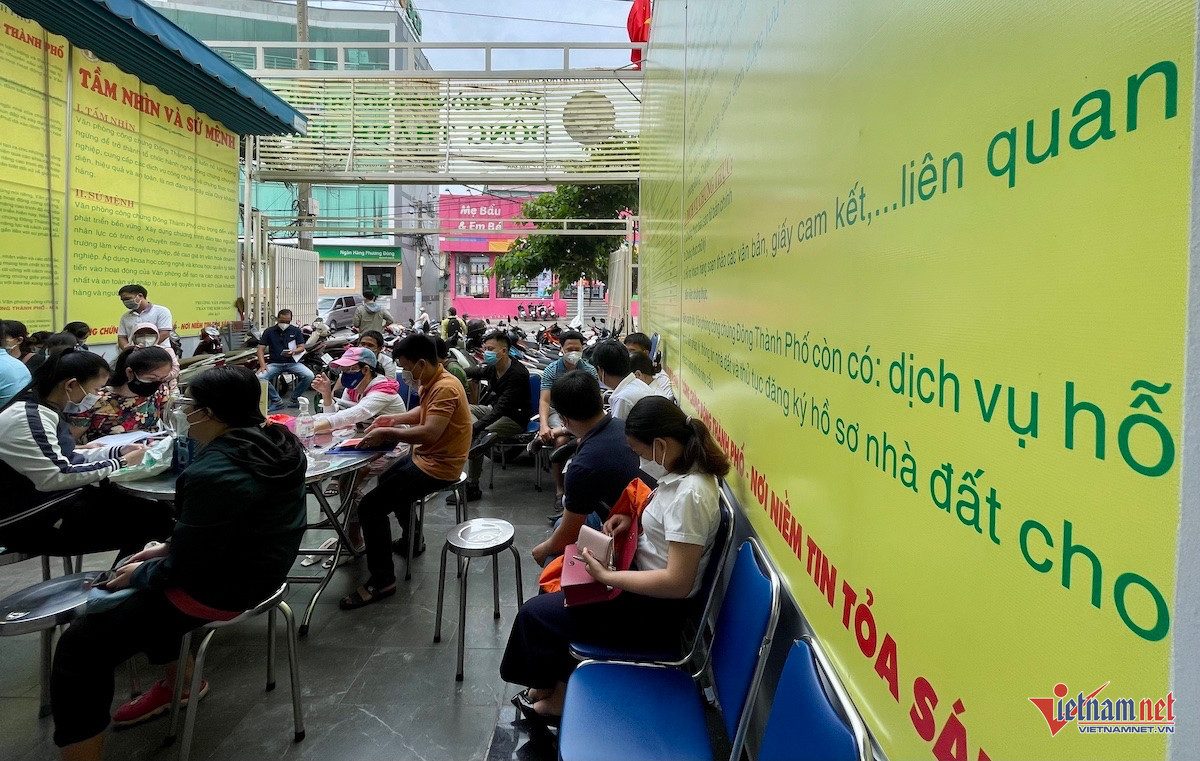 Bỏ công chứng khi mua bán nhà đất, xe: Cải cách quan trọng, người dân lưu ý gì?