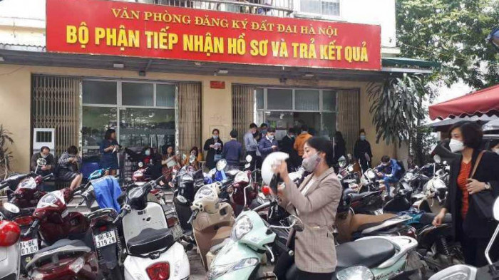 Hà Nội: Văn phòng Đăng ký đất đai cấp 33 sổ đỏ sai quy định