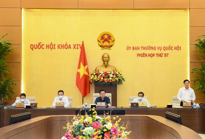 Lãnh đạo Quốc hội sốt ruột với luật Đất đai, Bộ trưởng khẳng định không lùi