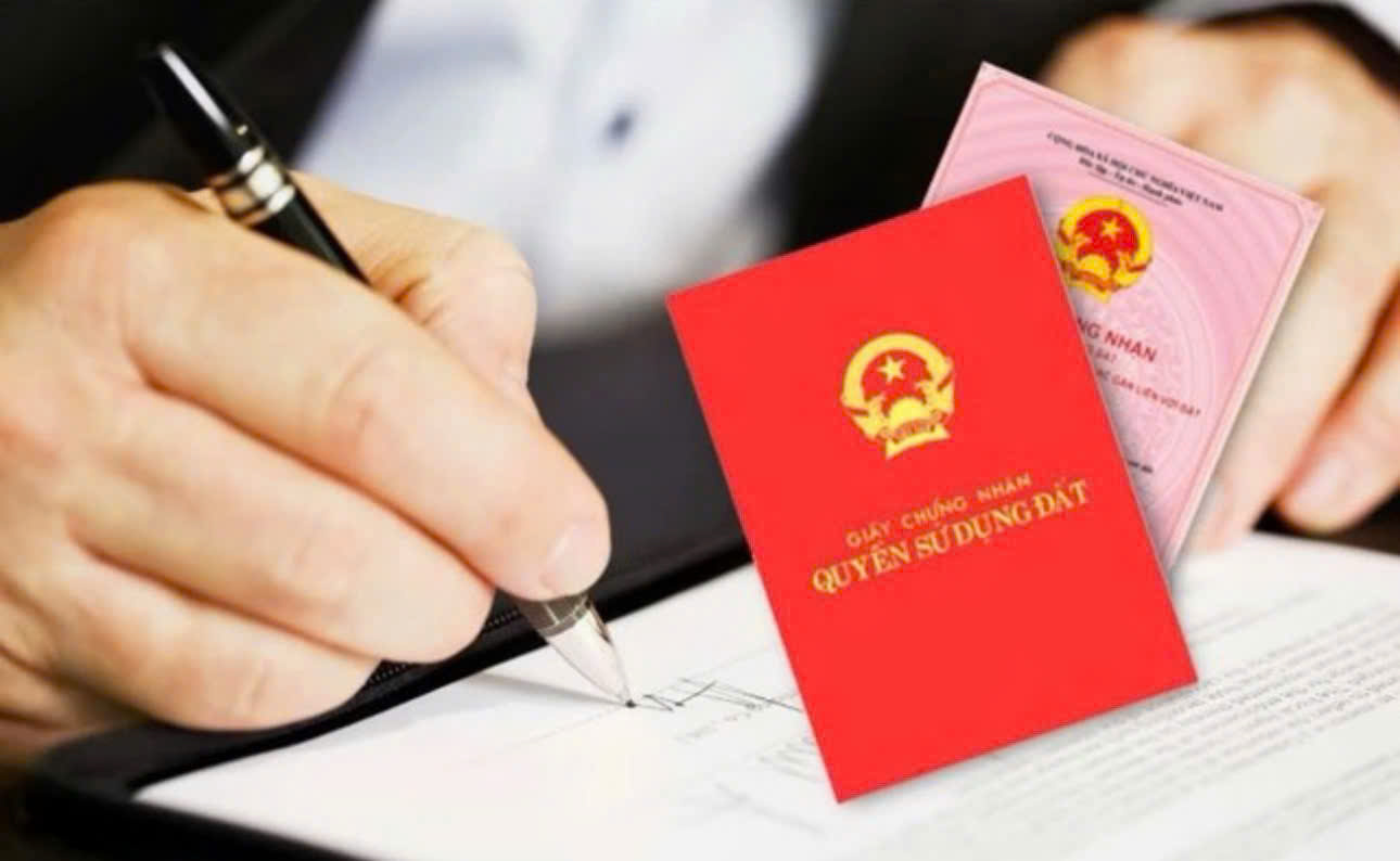 Nguy cơ mất đất khi giao dịch đất không sổ đỏ theo luật mới