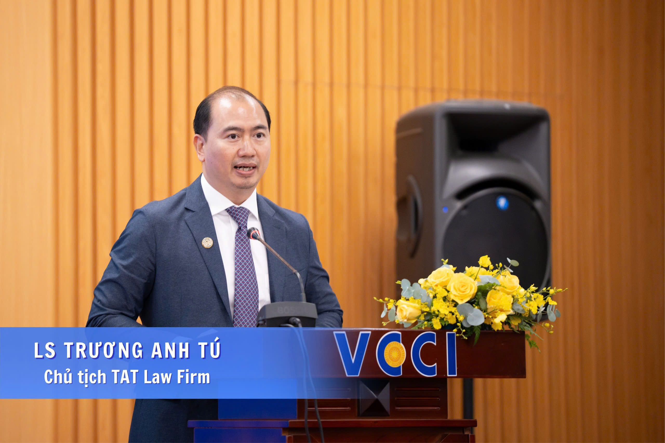 Thẩm phán nước ngoài và chủ quyền tư pháp: Thiết kế công lý cho trung tâm tài chính quốc tế