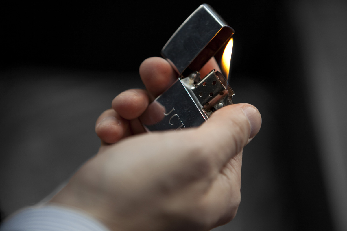 bật lửa zippo