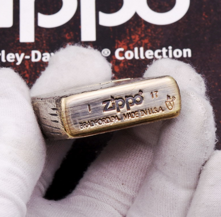 Zippo đồng khối dày cổ điển