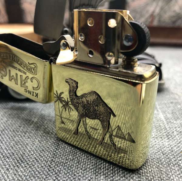 bật lửa zippo camel đắp nổi