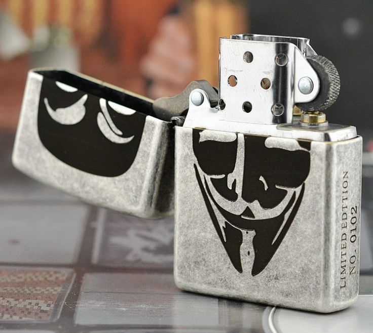 bật lửa Zippo Vendetta giới hạn