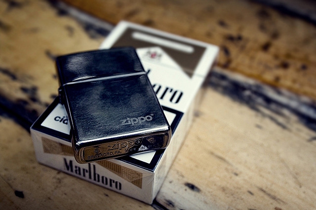 Bật lửa Zippo Việt Nam có hay không?