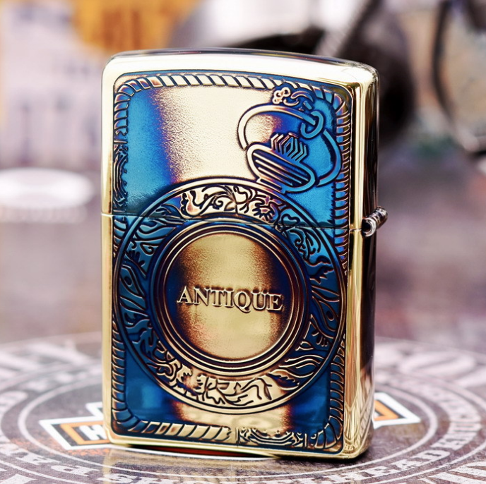 Zippo dập nổi đồng hổ