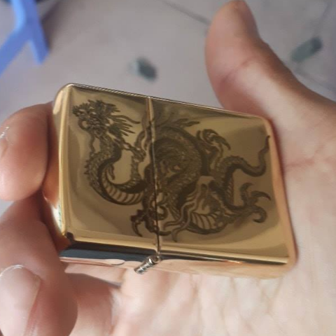 bật lửa zippo rồng