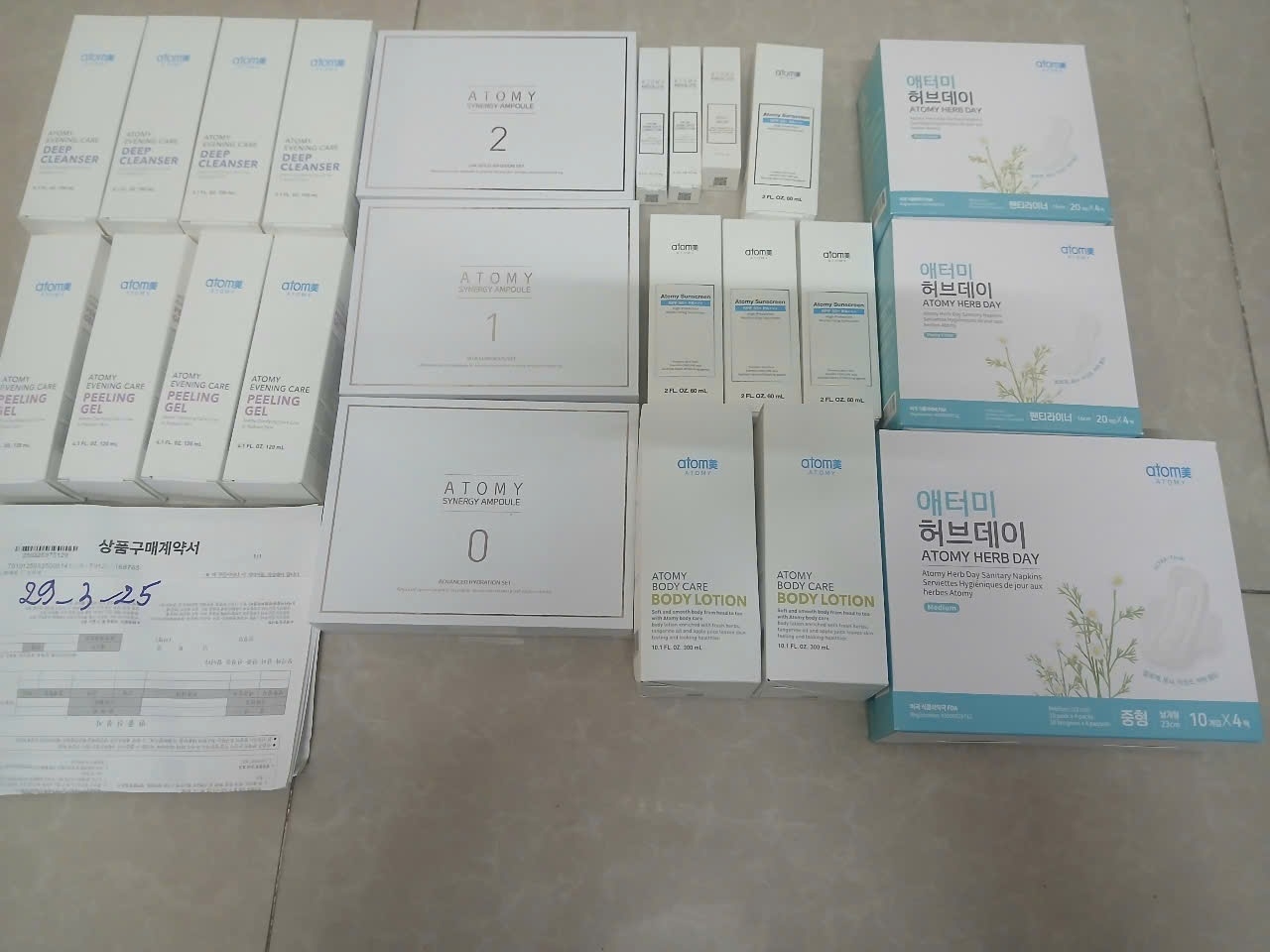 Chuyến thứ 18 của năm 2025 của shop đã nhập kho HCM. KoreaTitan – Chuyên hàng nhập khẩu chính hãng từ Korea.