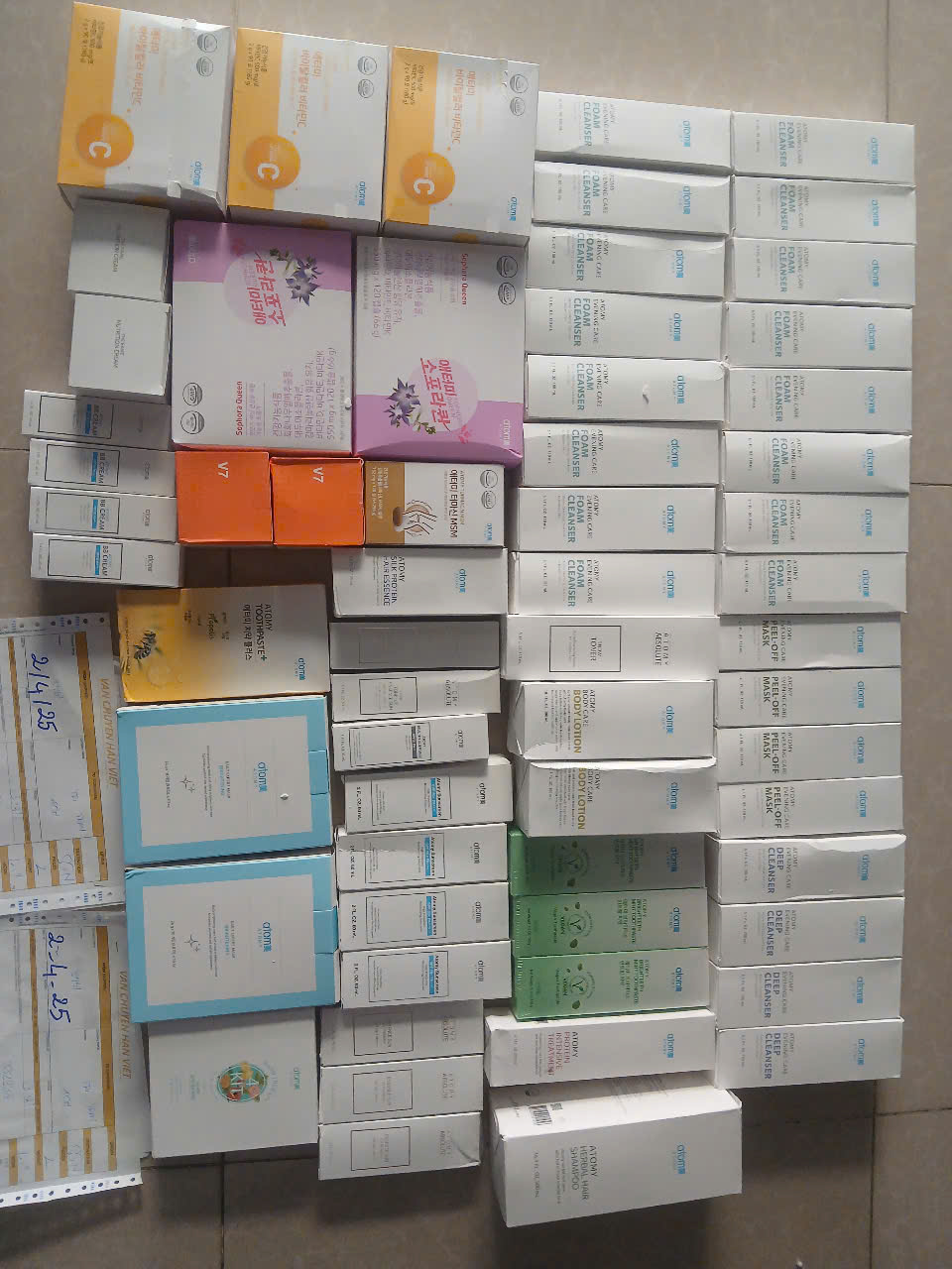 Chuyến thứ 19 của năm 2025 của shop đã nhập kho HCM. KoreaTitan – Chuyên hàng nhập khẩu chính hãng từ Korea.