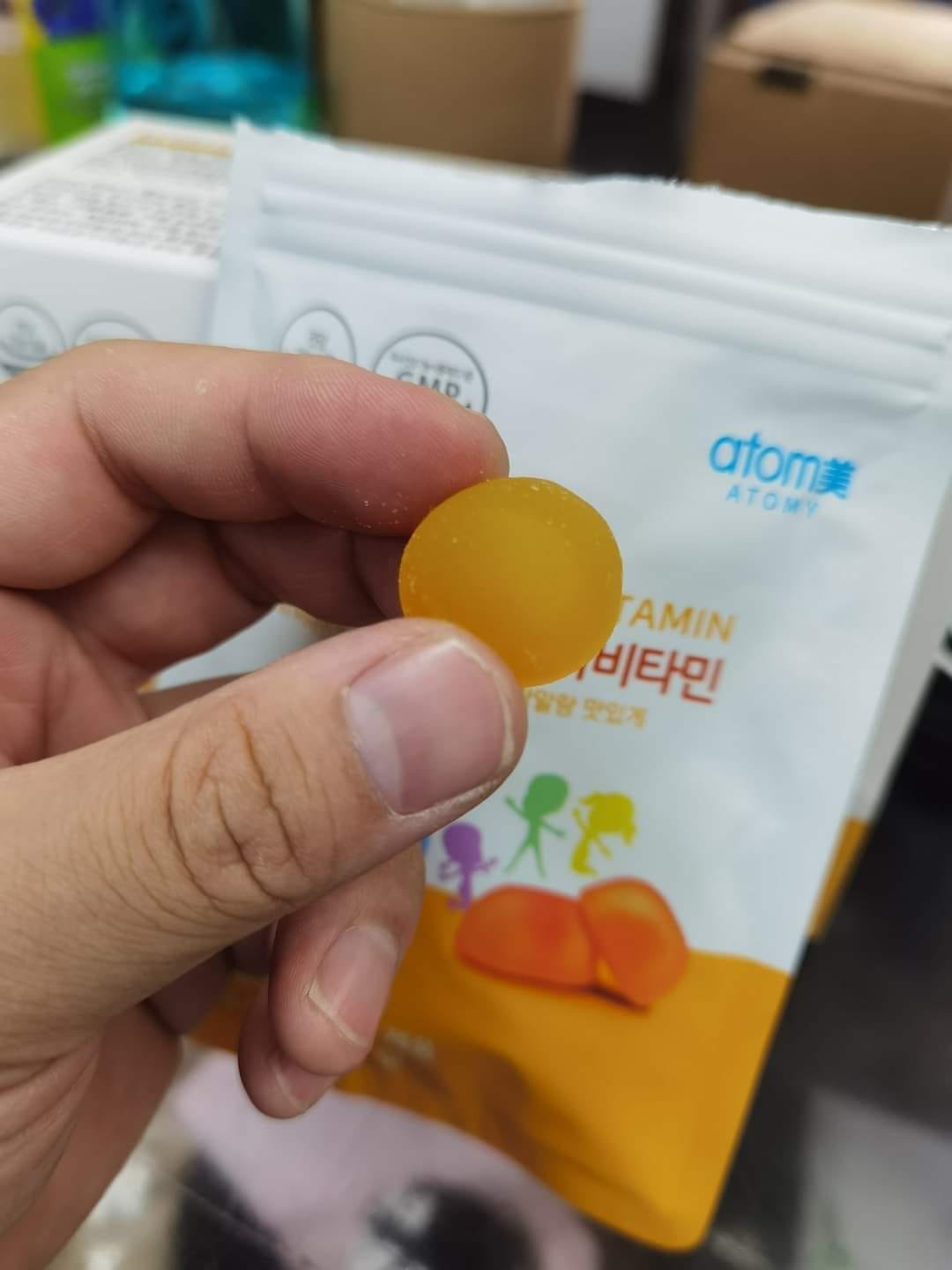 12 loại Vitamin và khoáng chất thiết yếu hàng ngày cho trẻ em - Atomy Kids Gummy Multivitamin